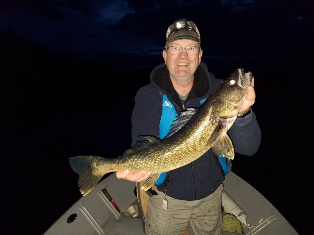 Keith Borgerson 29 inch walleye